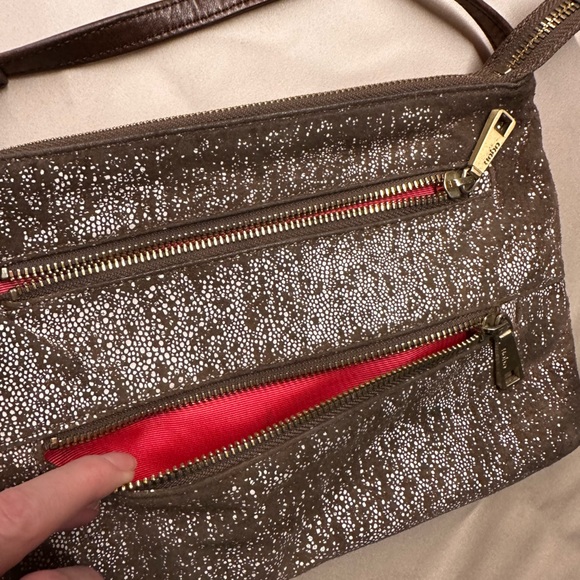 HOBO BAGS leather cross body purse - Picture 3 of 7